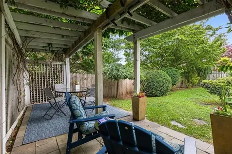 4 Garfield Avenue Bristol RI 02809