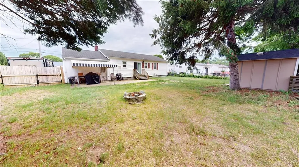 27 Amherst Road Warwick RI 02889