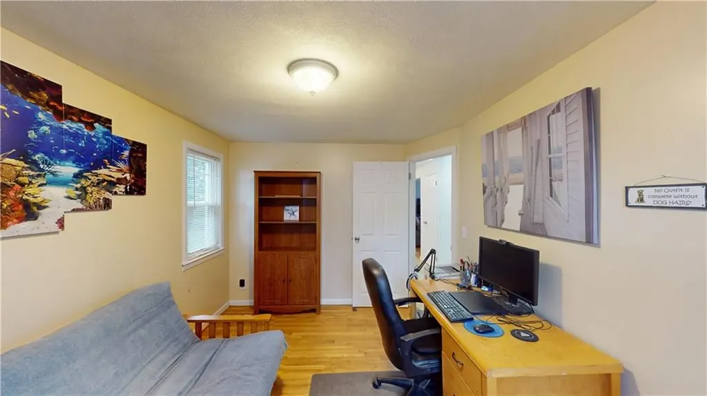 27 Amherst Road Warwick RI 02889