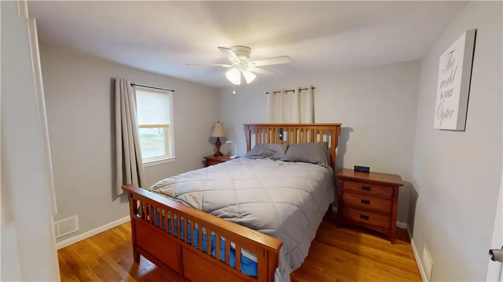 27 Amherst Road Warwick RI 02889