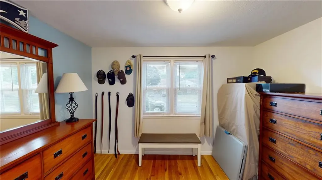 27 Amherst Road Warwick RI 02889