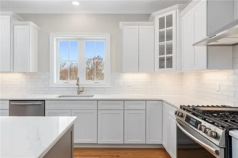 61 Cardinal Road Cranston RI 02921