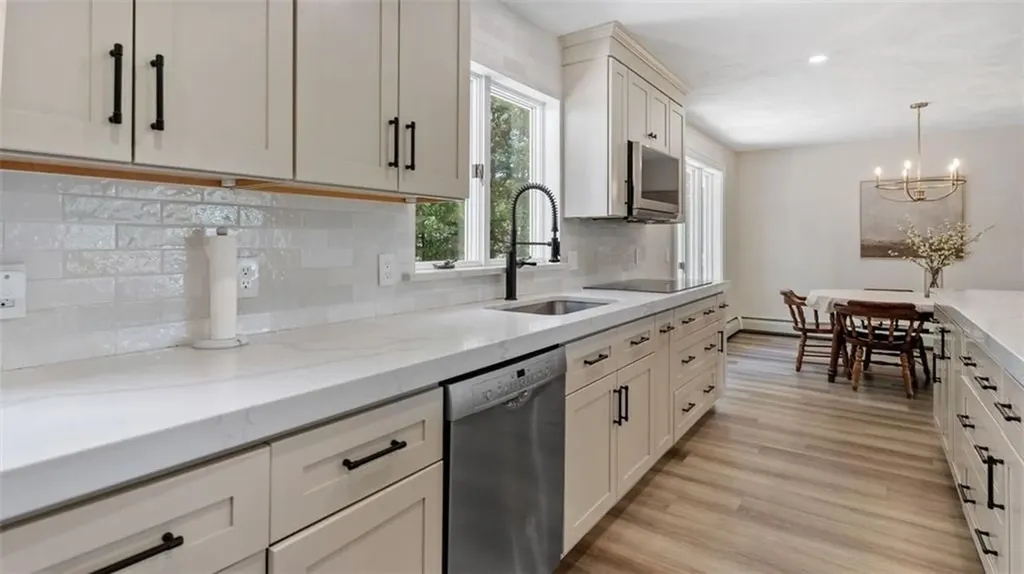 83 Nicole Drive West Warwick RI 02893