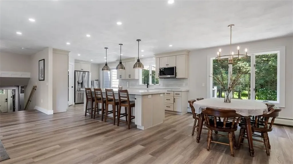 83 Nicole Drive West Warwick RI 02893