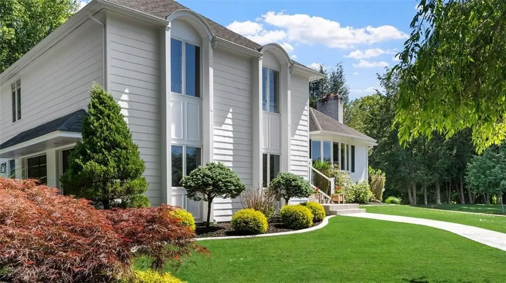83 Nicole Drive West Warwick RI 02893