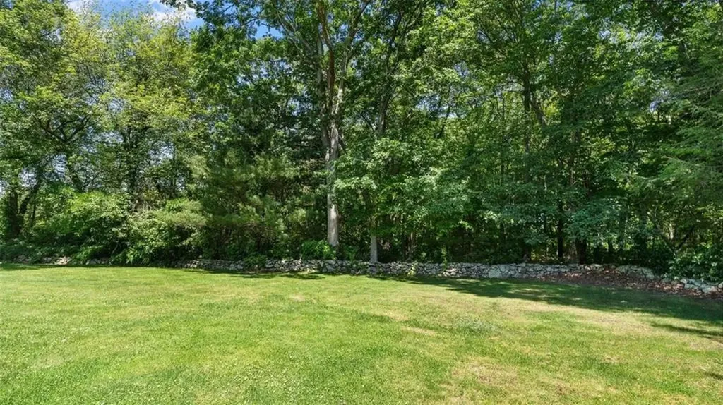 83 Nicole Drive West Warwick RI 02893