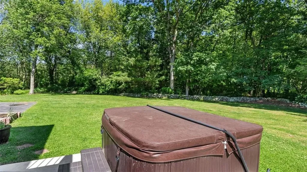 83 Nicole Drive West Warwick RI 02893