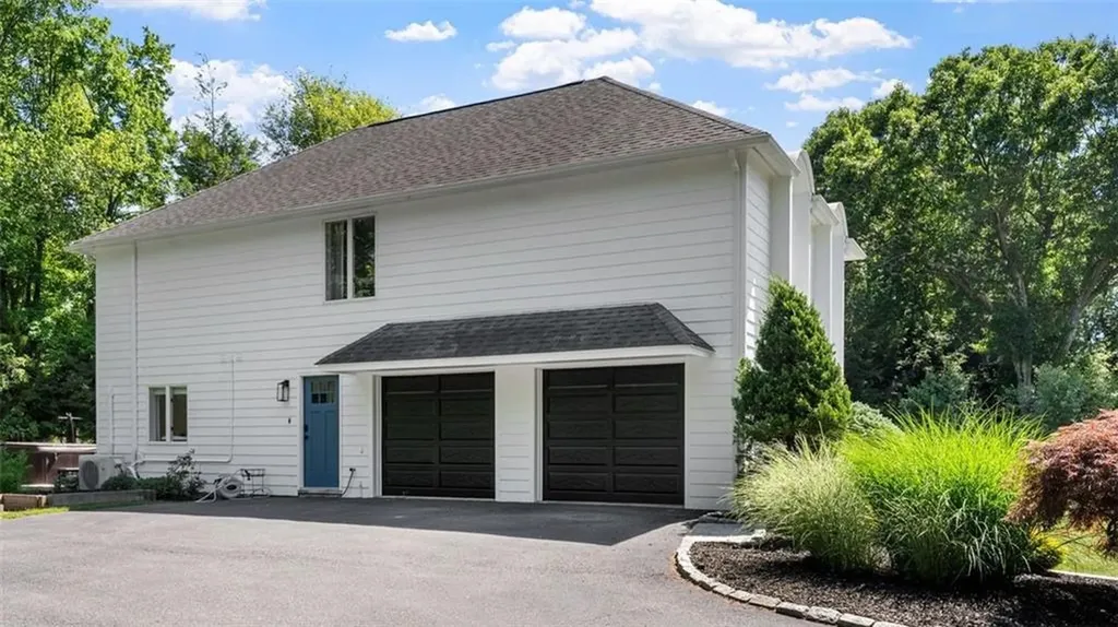 83 Nicole Drive West Warwick RI 02893
