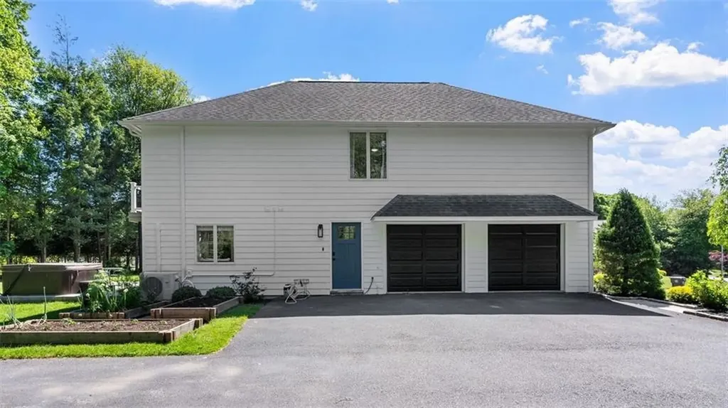 83 Nicole Drive West Warwick RI 02893