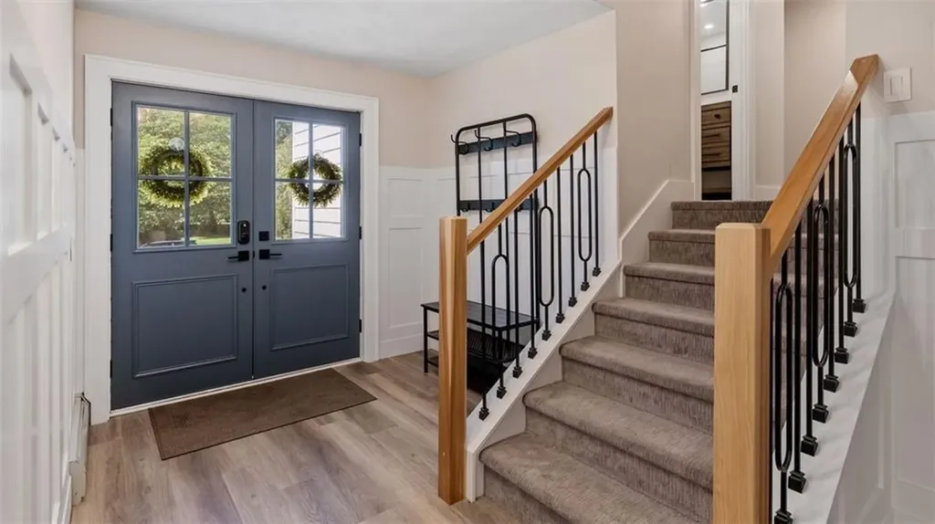 83 Nicole Drive West Warwick RI 02893