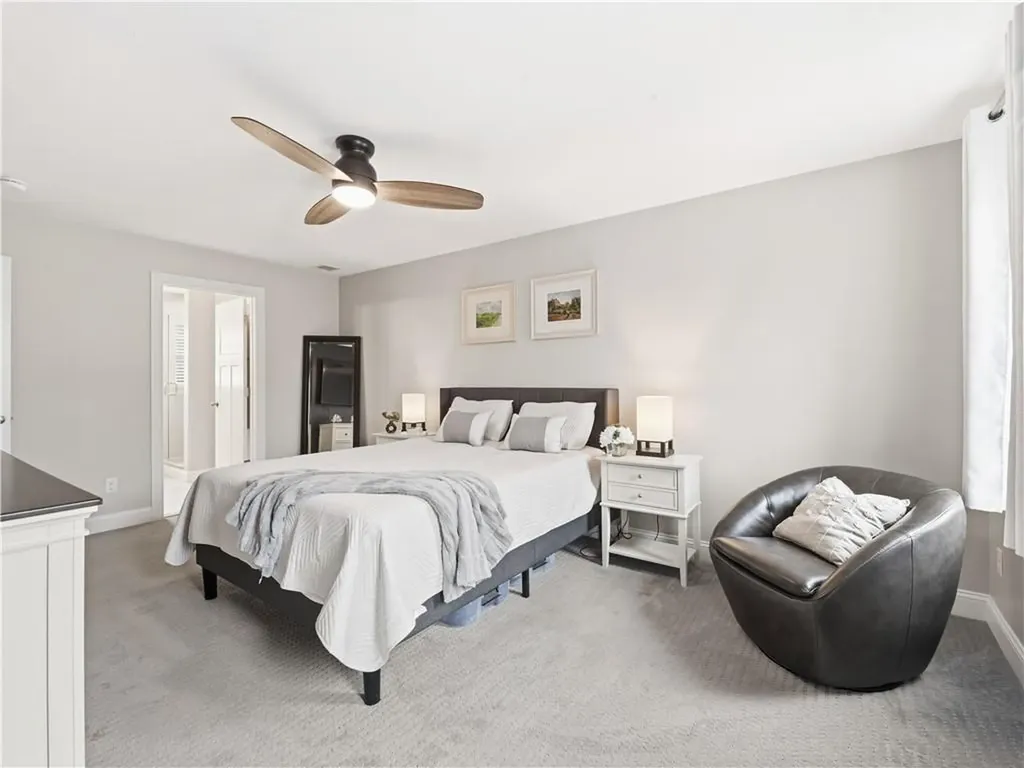 125 Winslow Way Swansea MA 02777