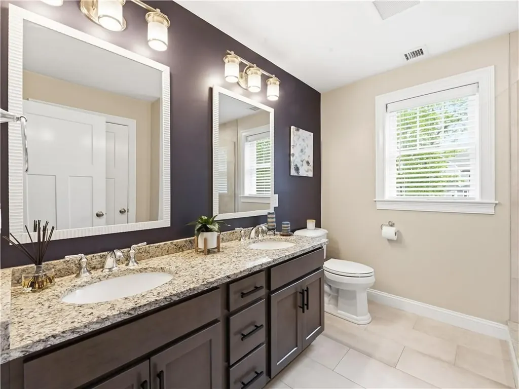 125 Winslow Way Swansea MA 02777