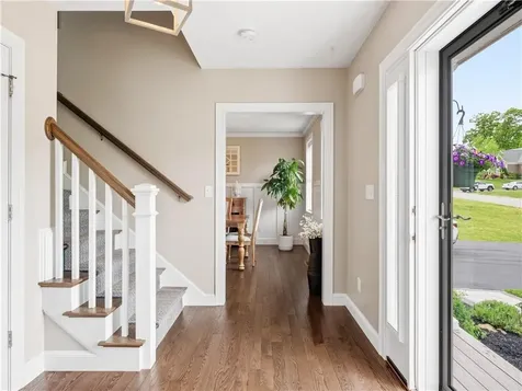 125 Winslow Way Swansea MA 02777
