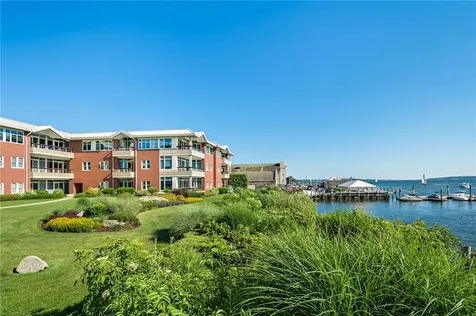 341 Thames Street Bristol RI 02809