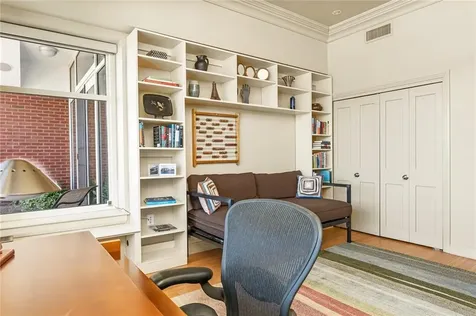 341 Thames Street Bristol RI 02809