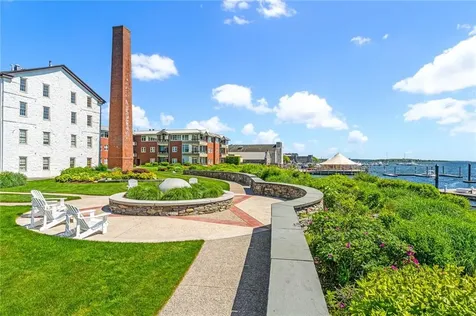 341 Thames Street Bristol RI 02809