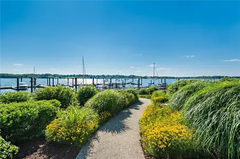 341 Thames Street Bristol RI 02809