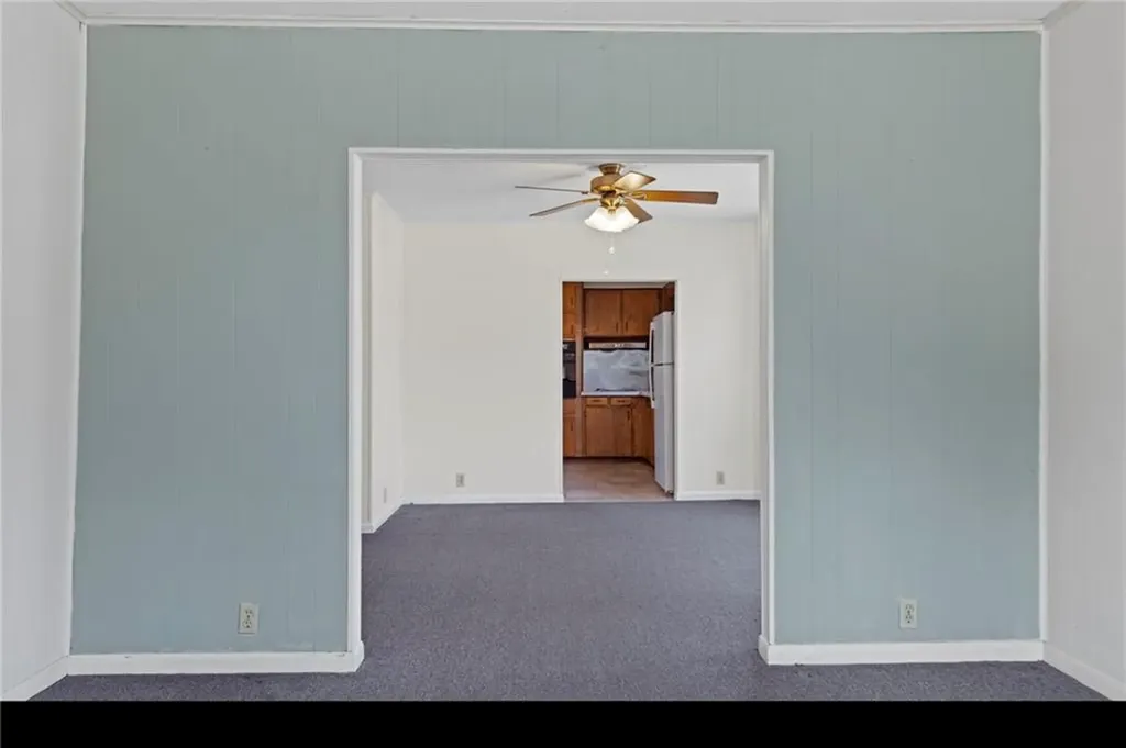 205 Pawtuxet Avenue Warwick RI 02888