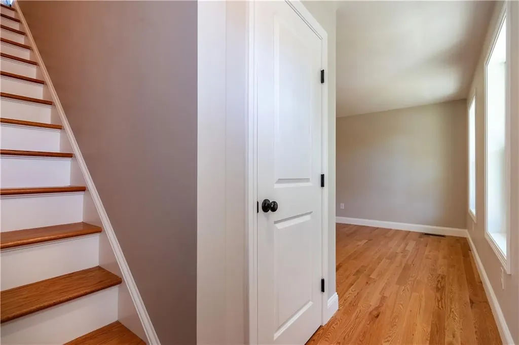 81 83 Cadora Avenue Warwick RI 02818