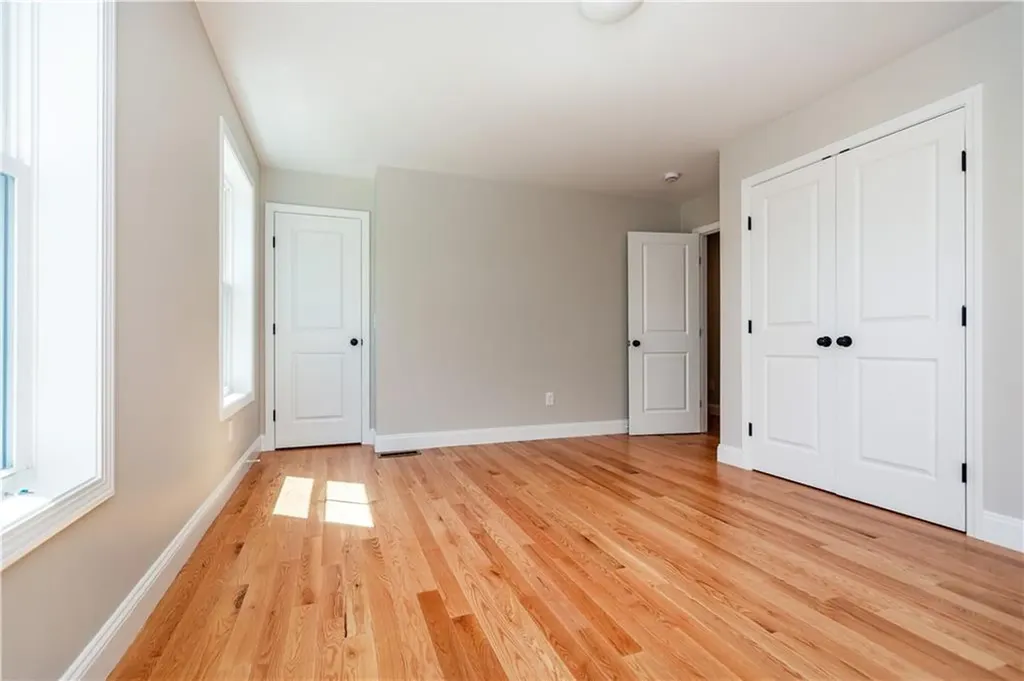 81 83 Cadora Avenue Warwick RI 02818