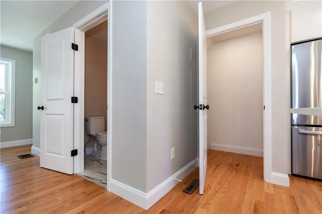 81 83 Cadora Avenue Warwick RI 02818