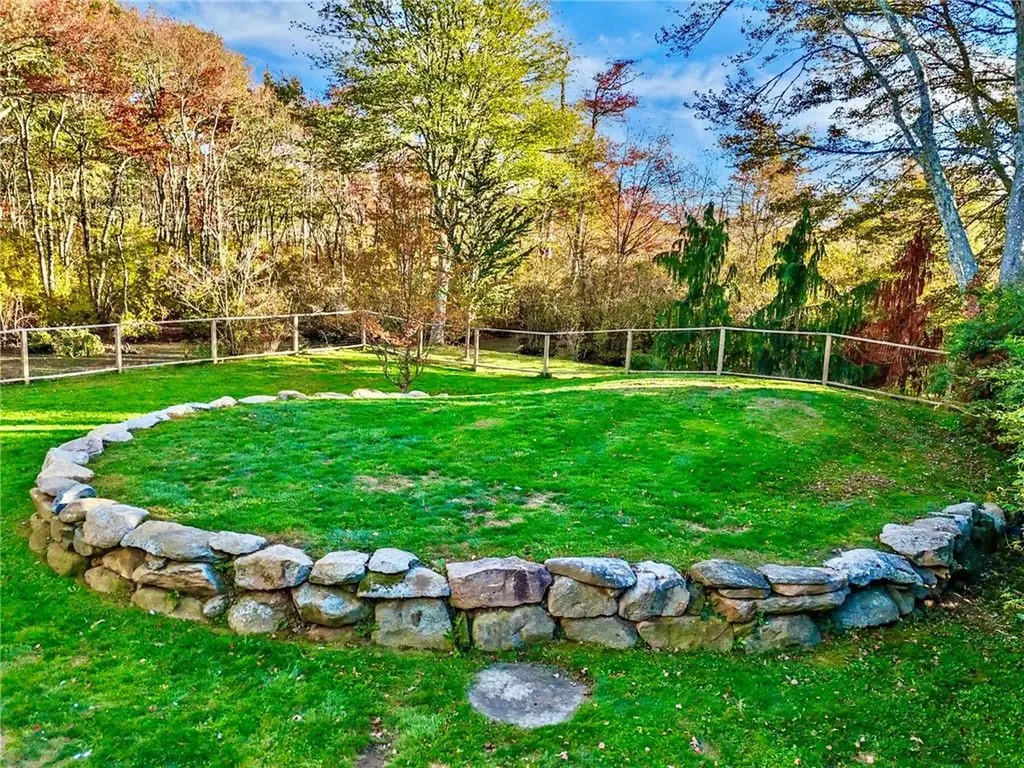 608 Wordens Pond Road South Kingstown RI 02879