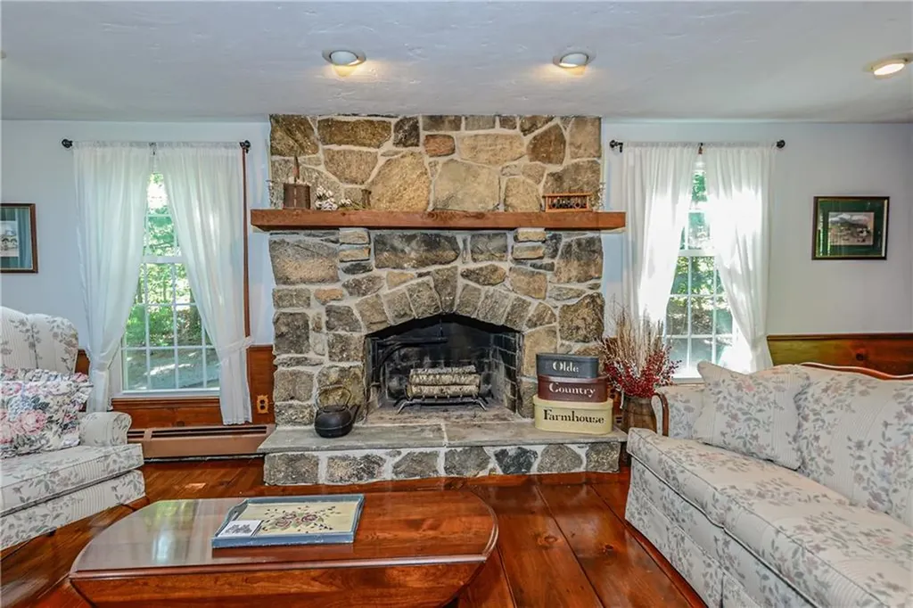 132 Sheffield Hill Road Exeter RI 02882