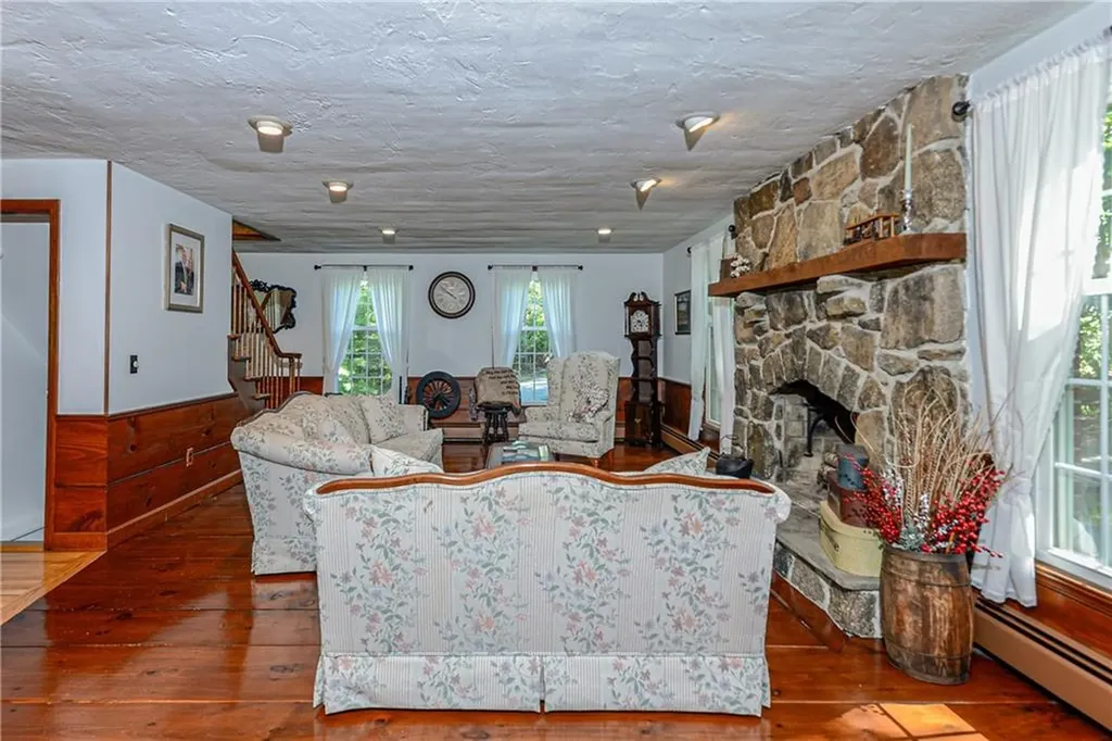 132 Sheffield Hill Road Exeter RI 02882