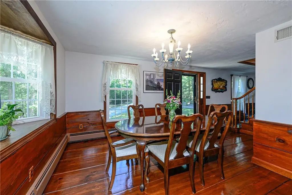132 Sheffield Hill Road Exeter RI 02882