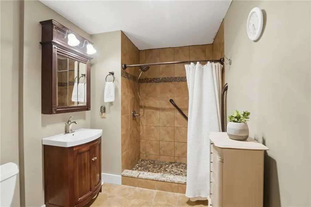 180 Allen Street Woonsocket RI 02895