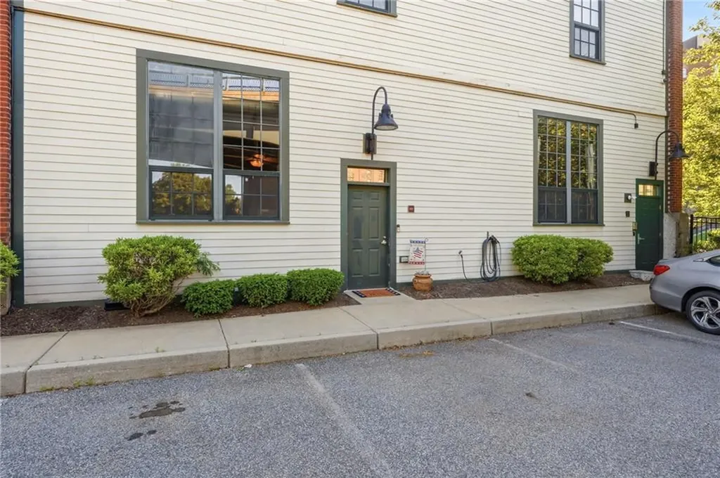 180 Allen Street Woonsocket RI 02895