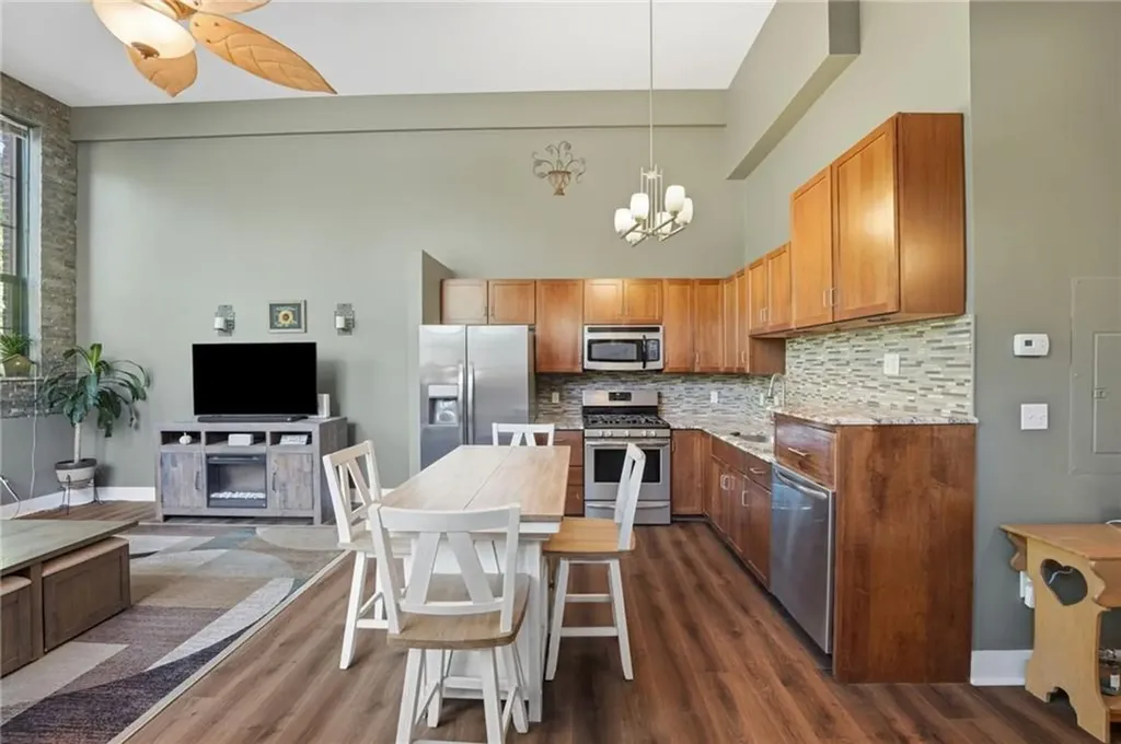 180 Allen Street Woonsocket RI 02895
