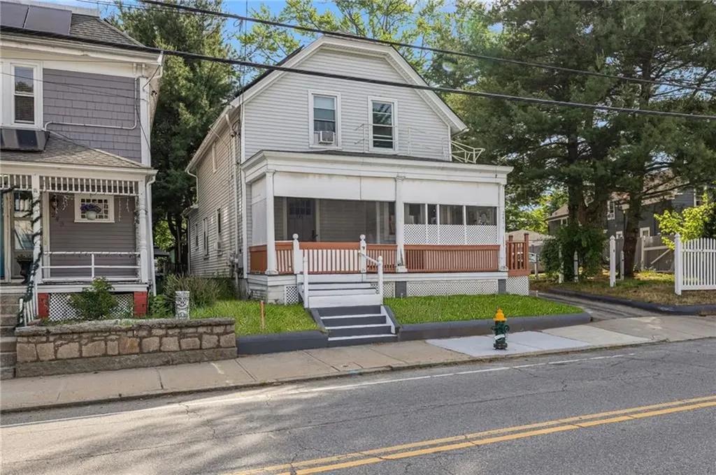 243 Killingly Street Providence RI 02909