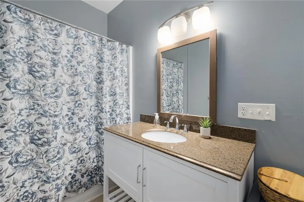 243 Killingly Street Providence RI 02909
