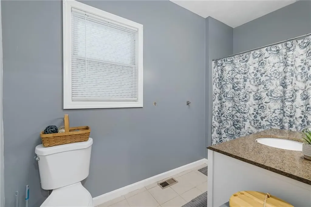 243 Killingly Street Providence RI 02909