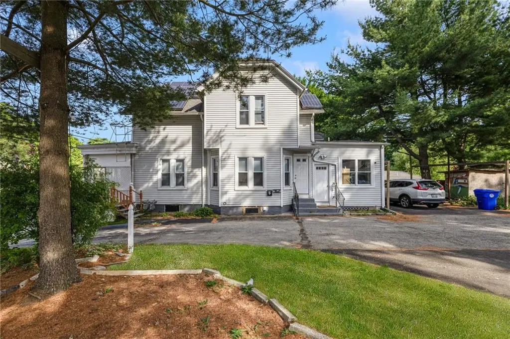 243 Killingly Street Providence RI 02909