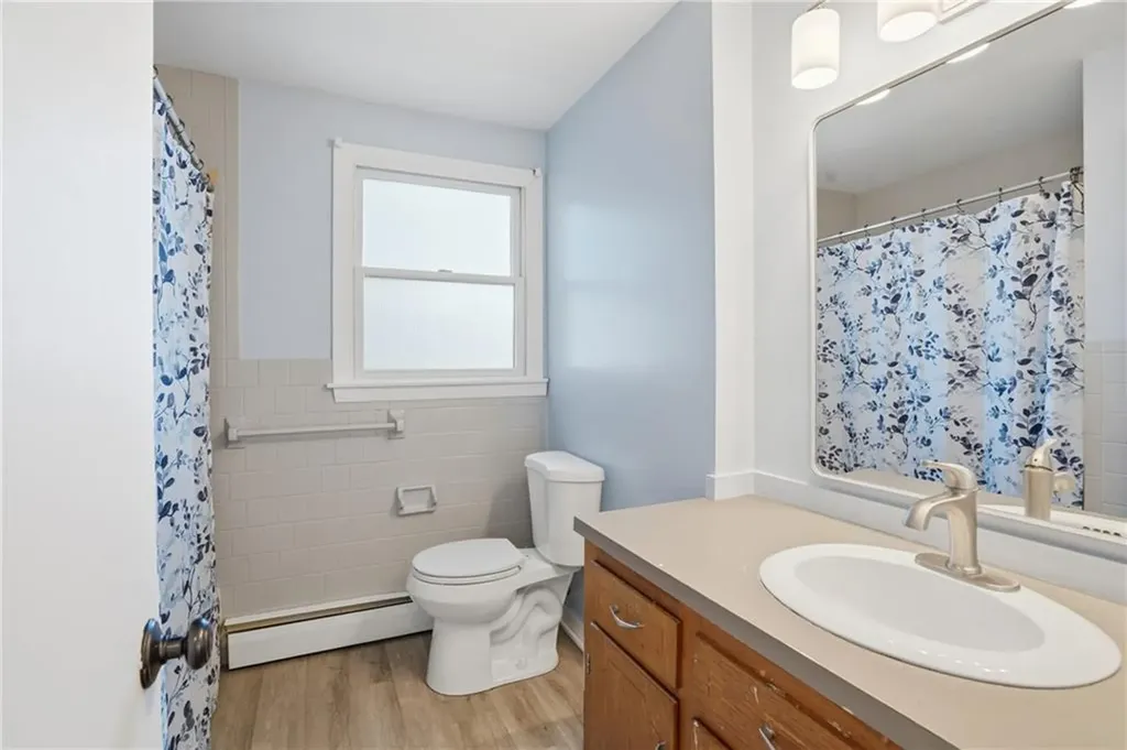 14 Dorothy Avenue Portsmouth RI 02871