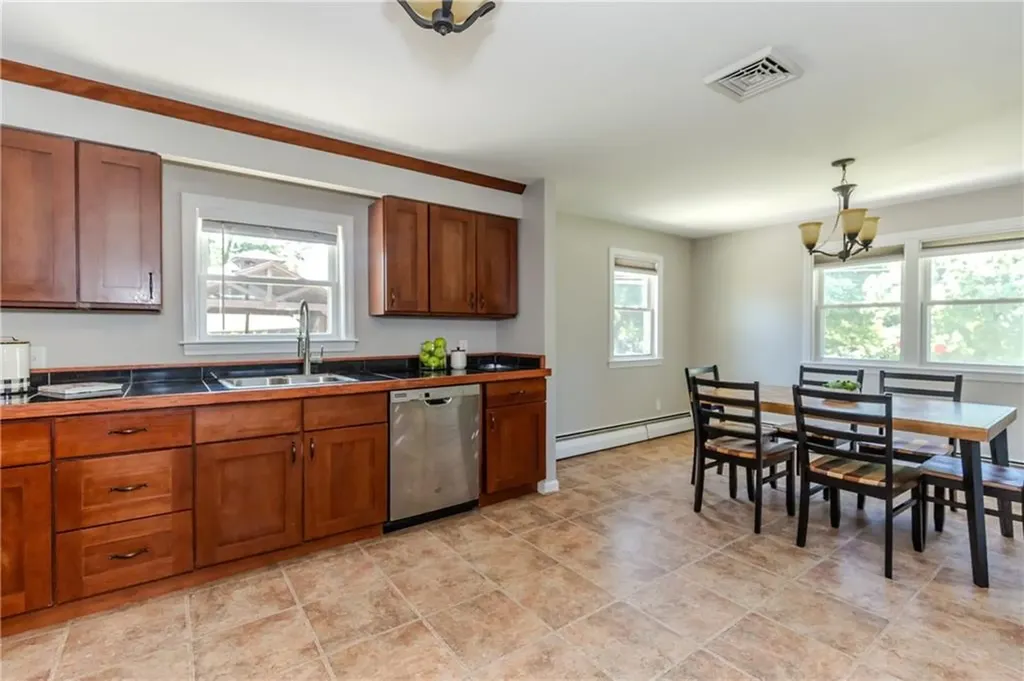 18 Hattie Avenue Smithfield RI 02828