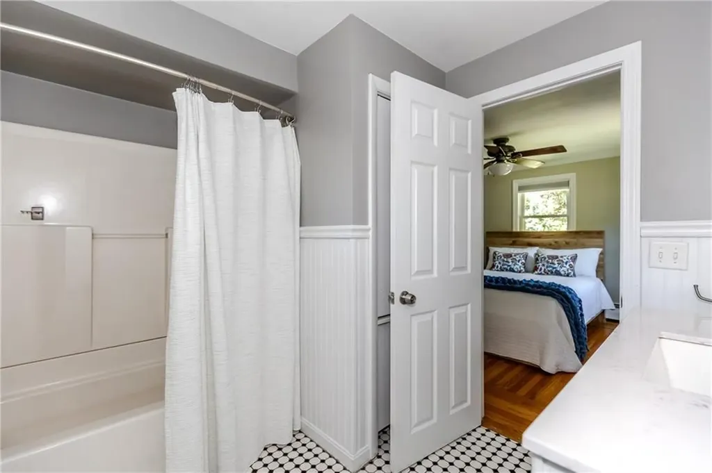 18 Hattie Avenue Smithfield RI 02828