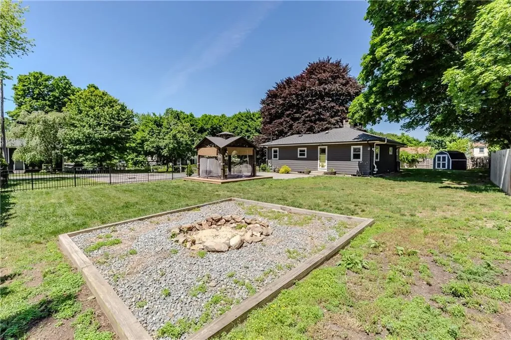18 Hattie Avenue Smithfield RI 02828