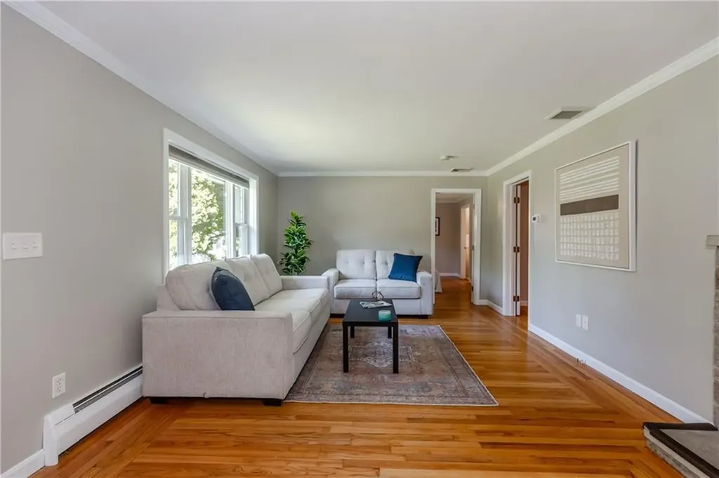 18 Hattie Avenue Smithfield RI 02828
