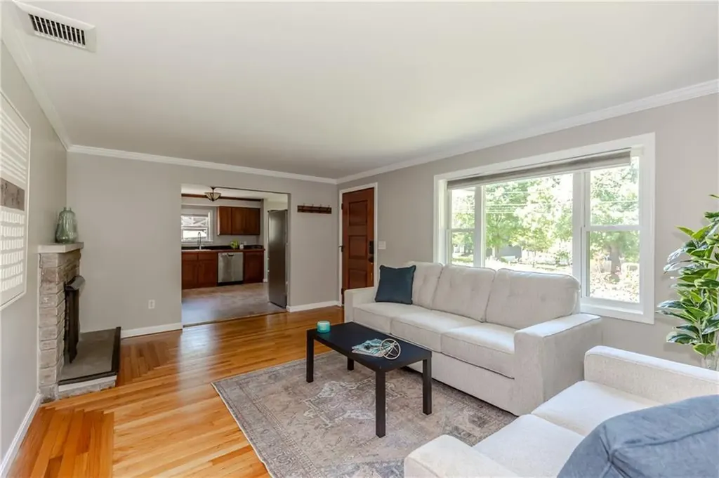 18 Hattie Avenue Smithfield RI 02828