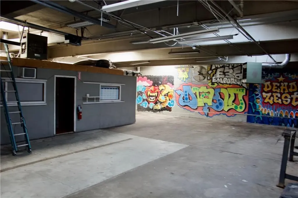 667 Wickenden Street Providence RI 02903