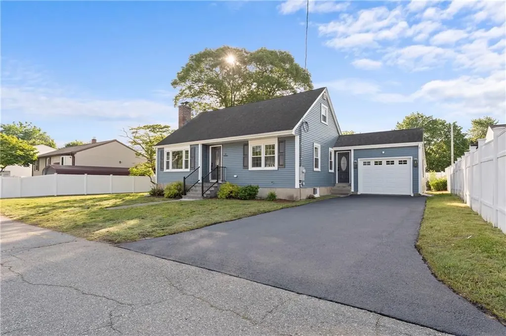 9 Castro Street East Providence RI 02916