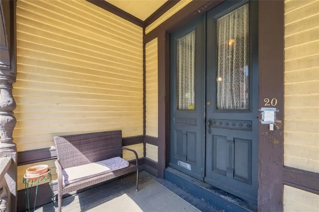 20 Bainbridge Avenue Providence RI 02909