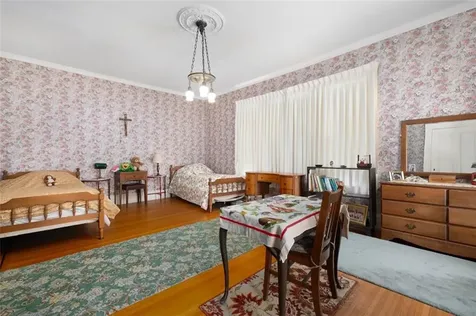 20 Bainbridge Avenue Providence RI 02909