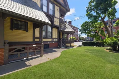 20 Bainbridge Avenue Providence RI 02909