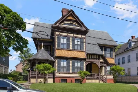 20 Bainbridge Avenue Providence RI 02909