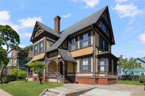 20 Bainbridge Avenue Providence RI 02909