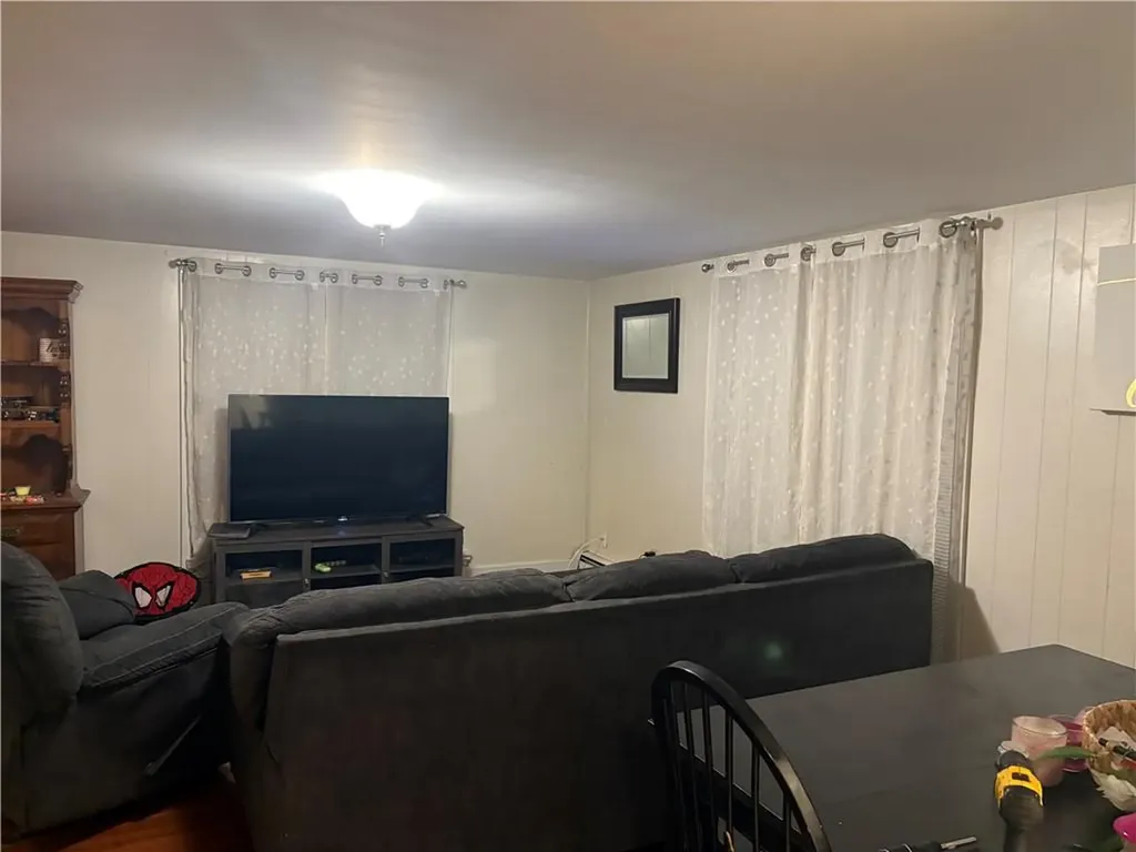 644 Elm Street Woonsocket RI 02895